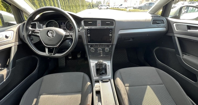 Volkswagen Golf cena 53000 przebieg: 119000, rok produkcji 2020 z Poznań małe 137